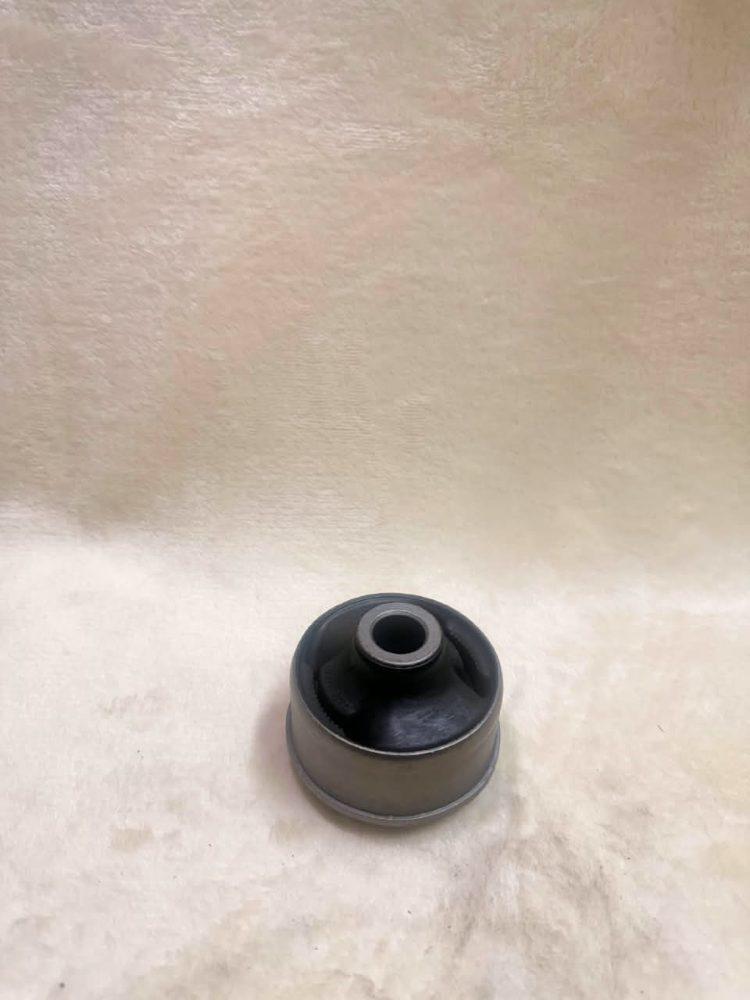 Toyota Prius 3rd Gen Front Lower Arm Bushing - Large (48655-02080)