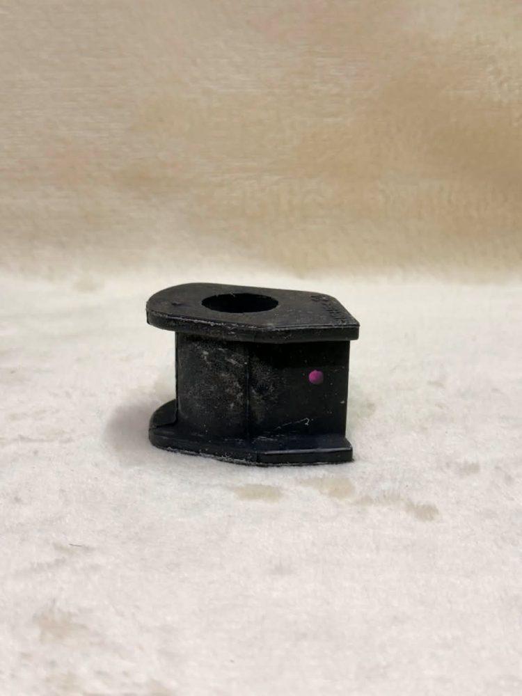 Toyota Corolla Axio Front Stabilizer / Sway Bar Bushing (48815-0D140)