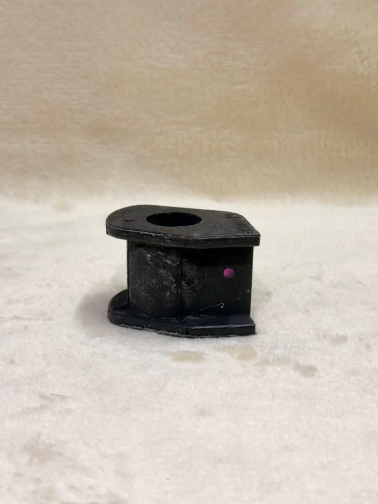 Toyota Corolla Axio Front Stabilizer / Sway Bar Bushing (48815-0D140)