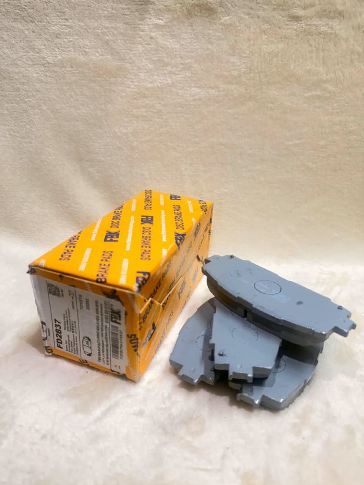 Toyota Prius 3rd Gen Front Brake Pad Set (D2252)