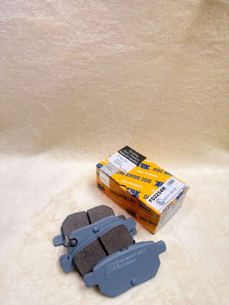 Toyota Prius 3rd Gen Rear Brake Pad Set (D2254)
